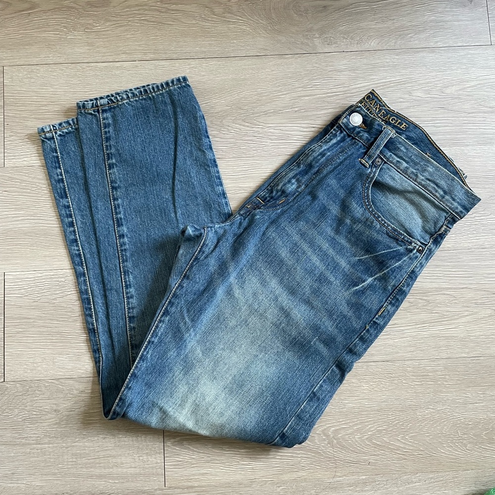 American Eagle Outfitters Men’s original taper jeans 33x30